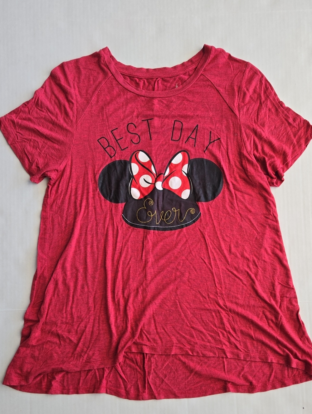 Disney Red Minnie Bow Graphic Short Sleeve T-shirt "Best Day Ever" Large